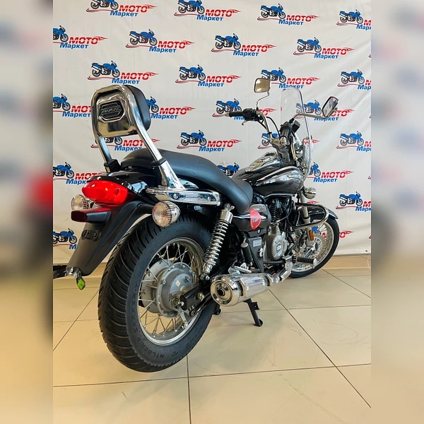 Мотоцикл BAJAJ AVENGER Cruise 220 черный глянцевый