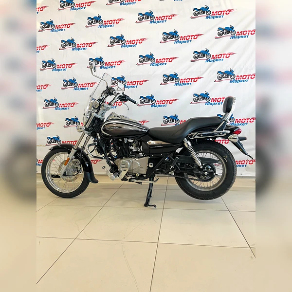 Мотоцикл BAJAJ AVENGER Cruise 220 черный глянцевый