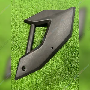 Обтекатель бензобака нижний Sirius Extra