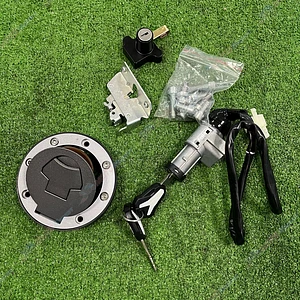 Комплект замков (Крышка и личинка бензобака, личинка барадачка, замок зажигания, два ключа) QLD48000A1A00