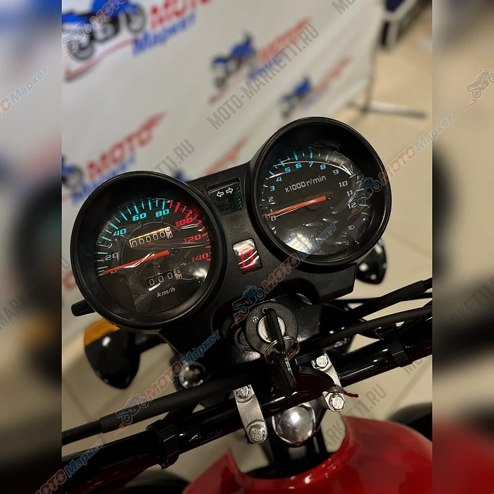 Мопед КОМЕТА  LUX красный