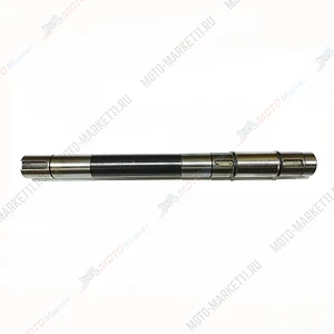 Вал вторичный шестеренчатого реверса